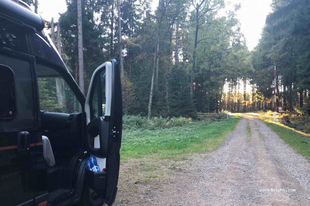 (57368) Lennestadt - Unnamed Road — foto