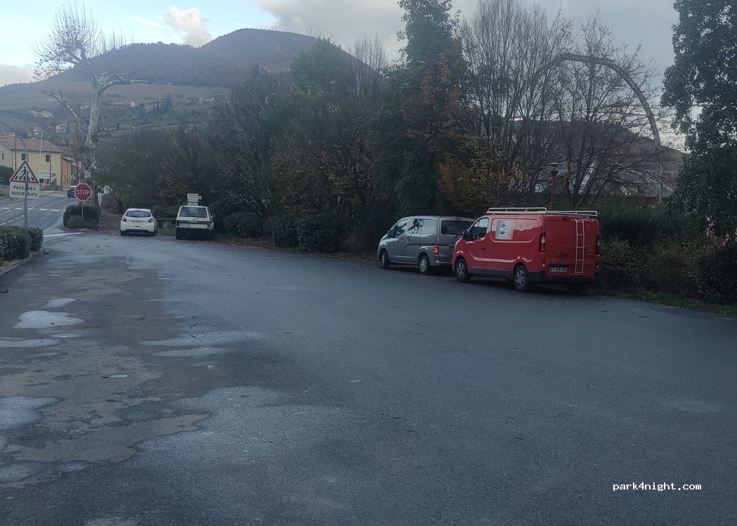 (12520) Aguessac - 17 Rue de la Gare — foto 4
