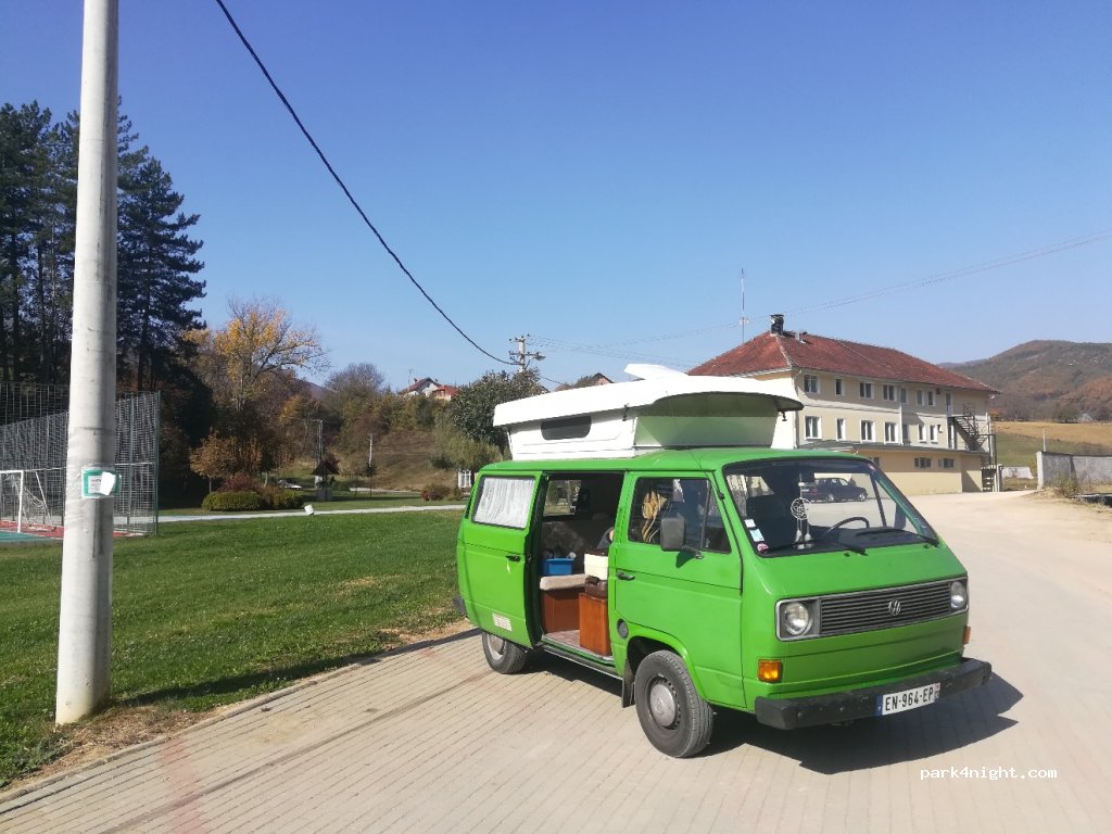 () Rajčinoviće - Unnamed Road — foto