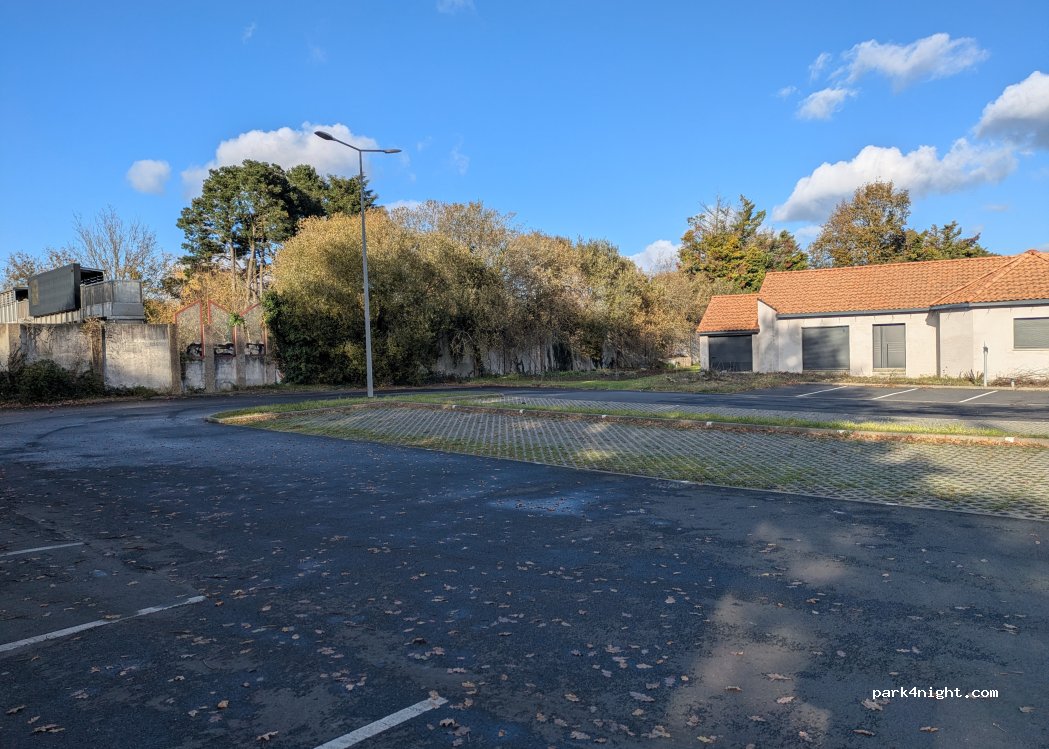 (44120) Vertou - 44B Rue du Mortier Vannerie — foto 2