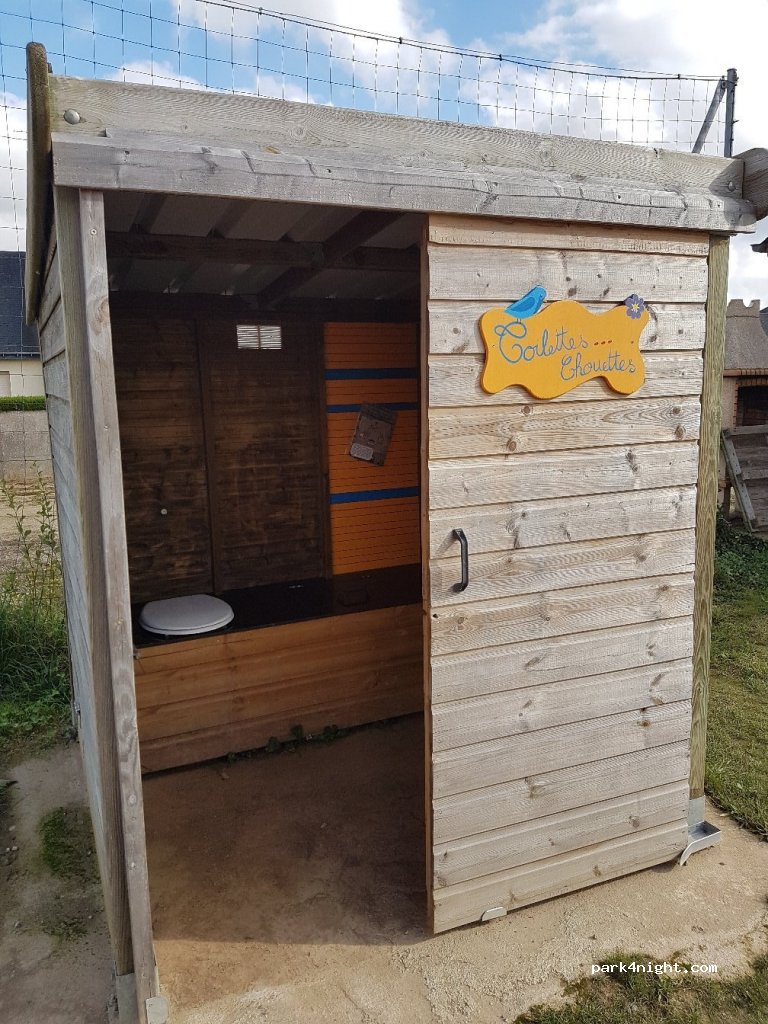 (35660) La Chapelle-de-Brain - 2 Chemin du Stade — foto
