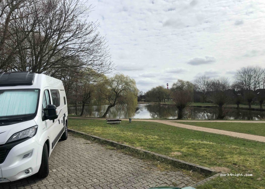 (25348) Glückstadt - 1 Op de Wurt — foto 2