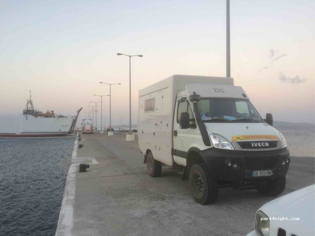 (230 53) Neapoli Vion - 130 Leoforos Voion — foto