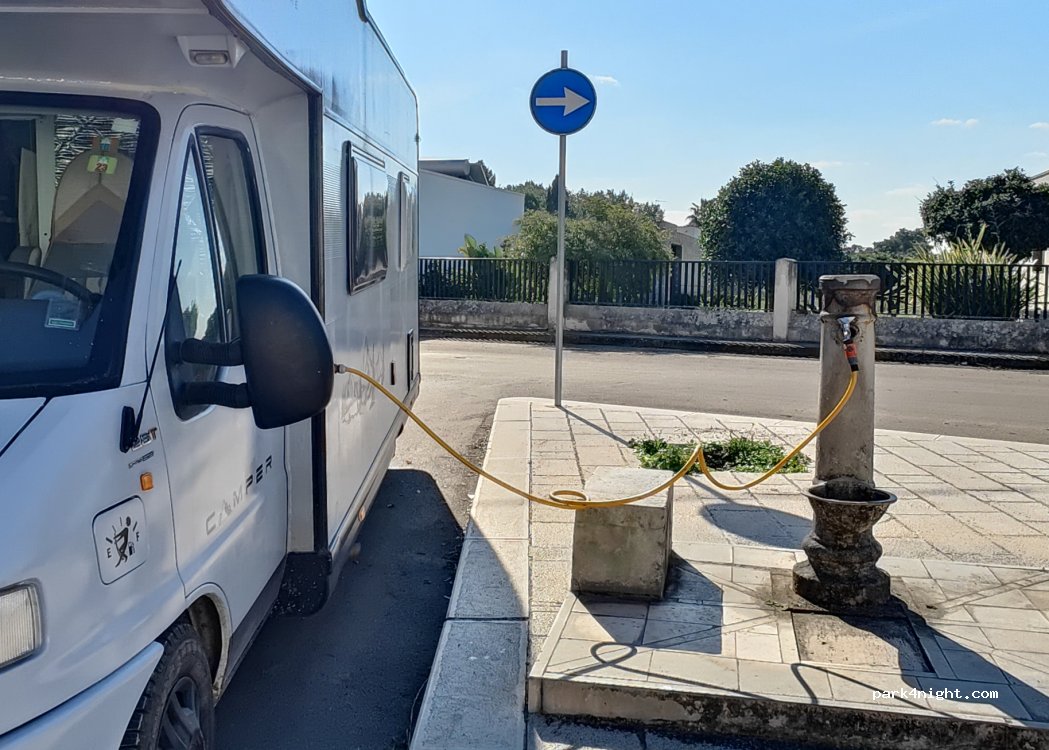 (73026) San Foca - 41 Via dei Mille in San Foca — foto 3