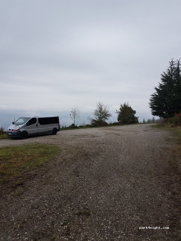 (81290) Escoussens - Unnamed Road — foto