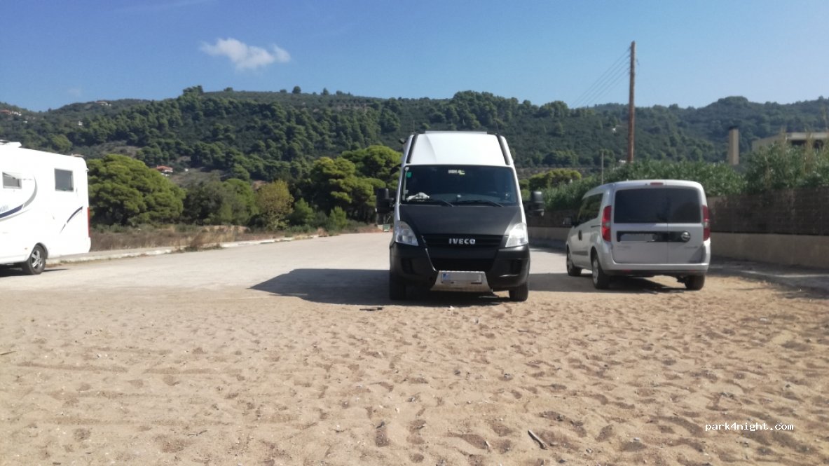 (245 00) Agiannakis - Unnamed Road — foto