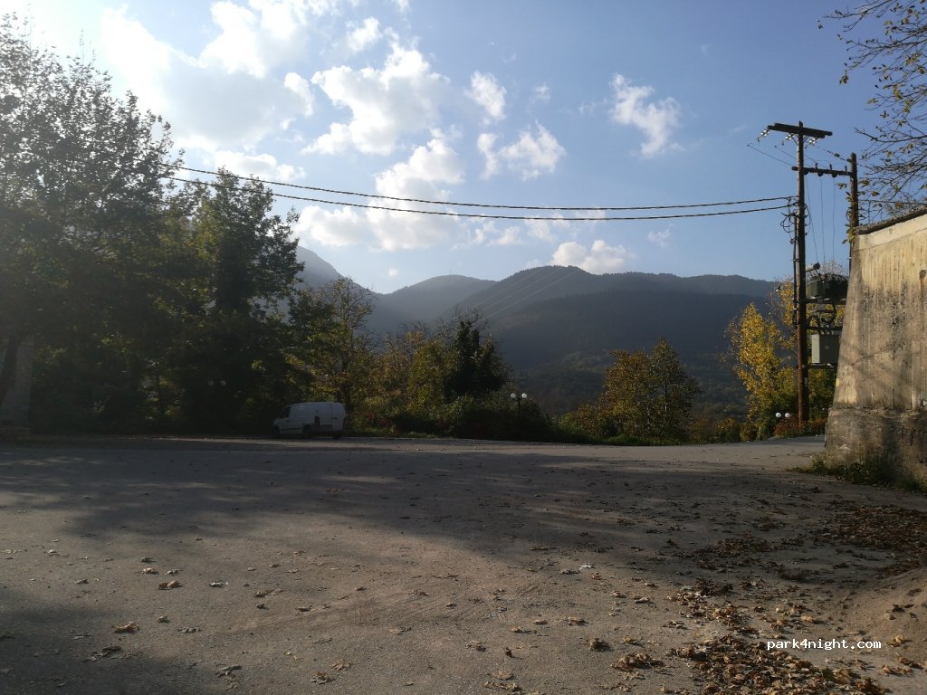 (361 00) Megalo Chorio - 4434 Eparchiaki Odos Karpenisiou - Prousou - Kallitheas — foto