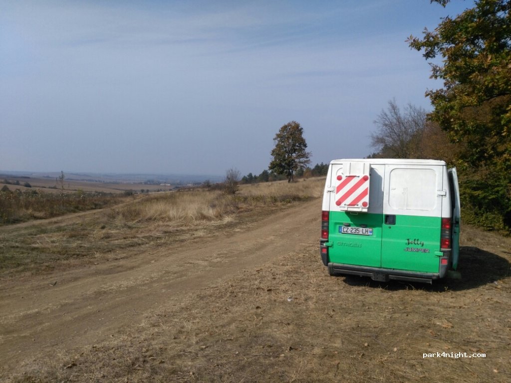 (3051)  - Unnamed Road — foto