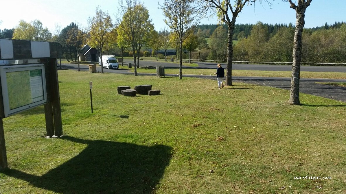 (63820) Laqueuille - N89 — foto 2