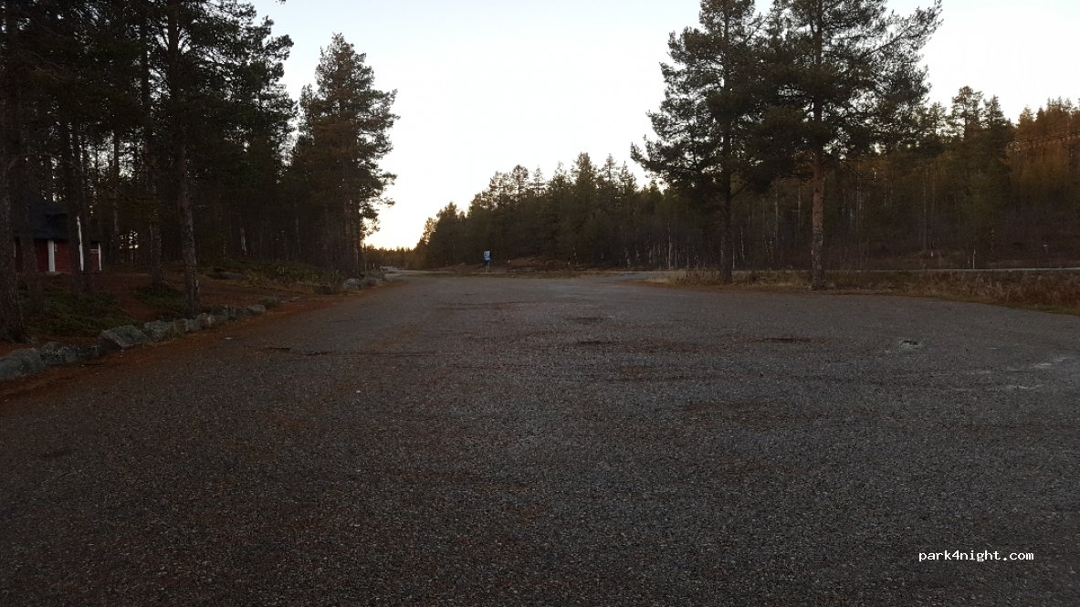 (99450)  - 1236 Käsivarrentie — foto