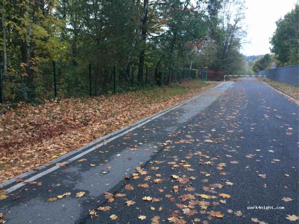 (01129) Dresden - 33 Hellerhofstraße — foto