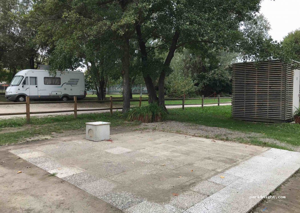 (28040) Dormelletto - 18 Via L. da Vinci — foto 2