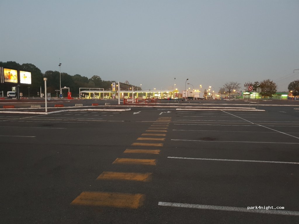 (77340) Pontault-Combault - Rue de Monthéty — foto 3
