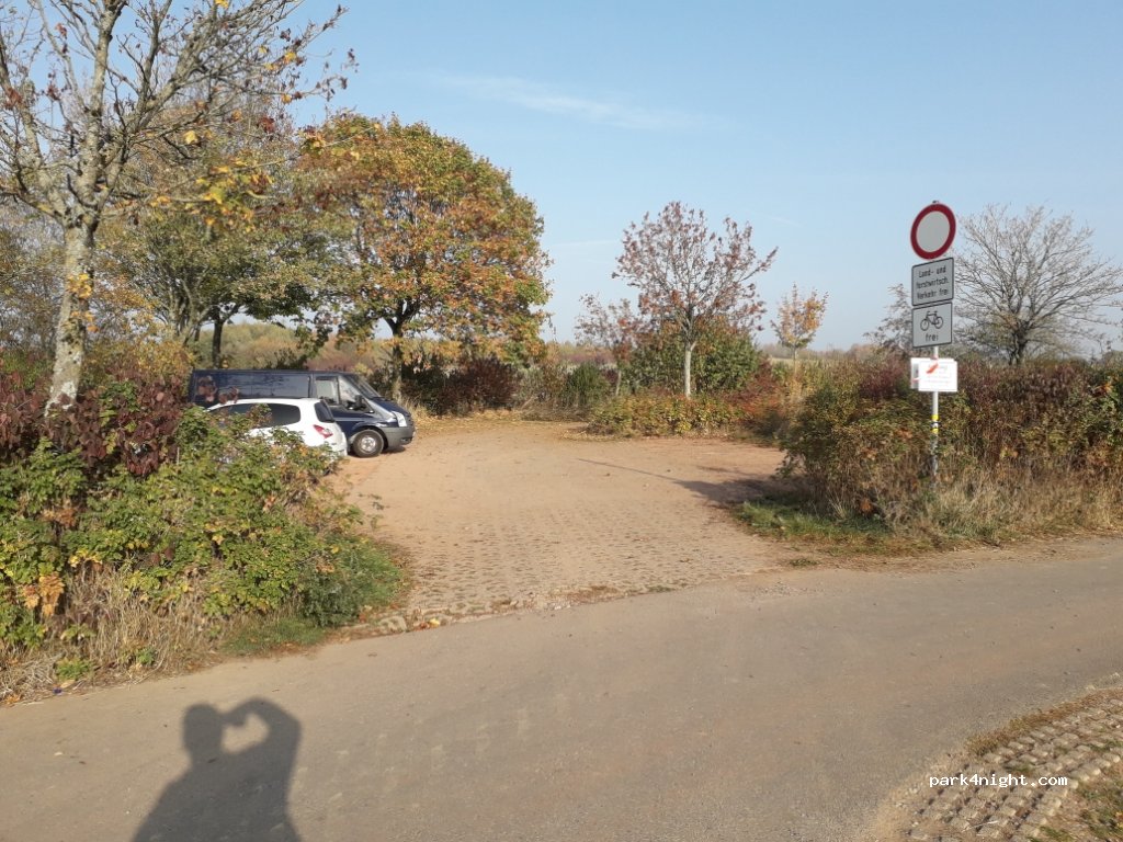 (66663) Merzig - Unnamed Road — foto
