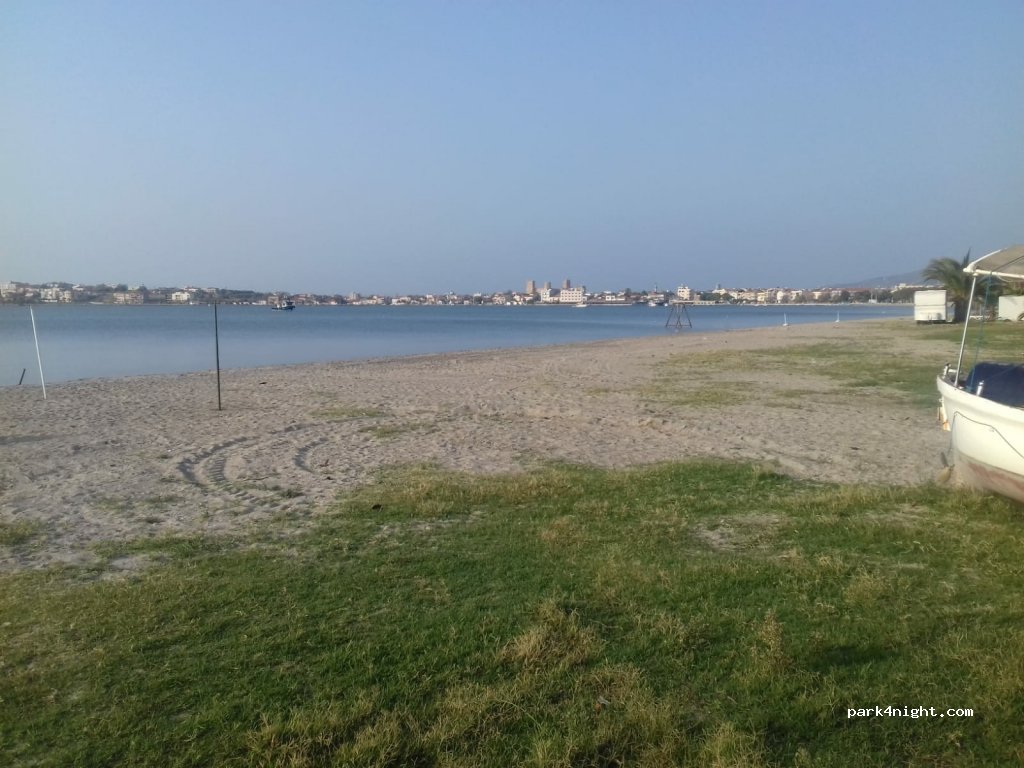 (35985) Çandarlı Girişi - — foto
