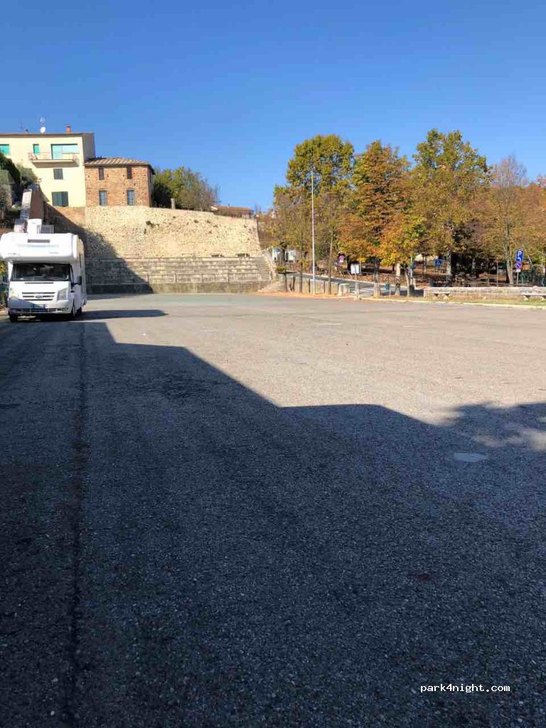 (53048) Sinalunga - 12 Via Giacomo Matteotti — foto