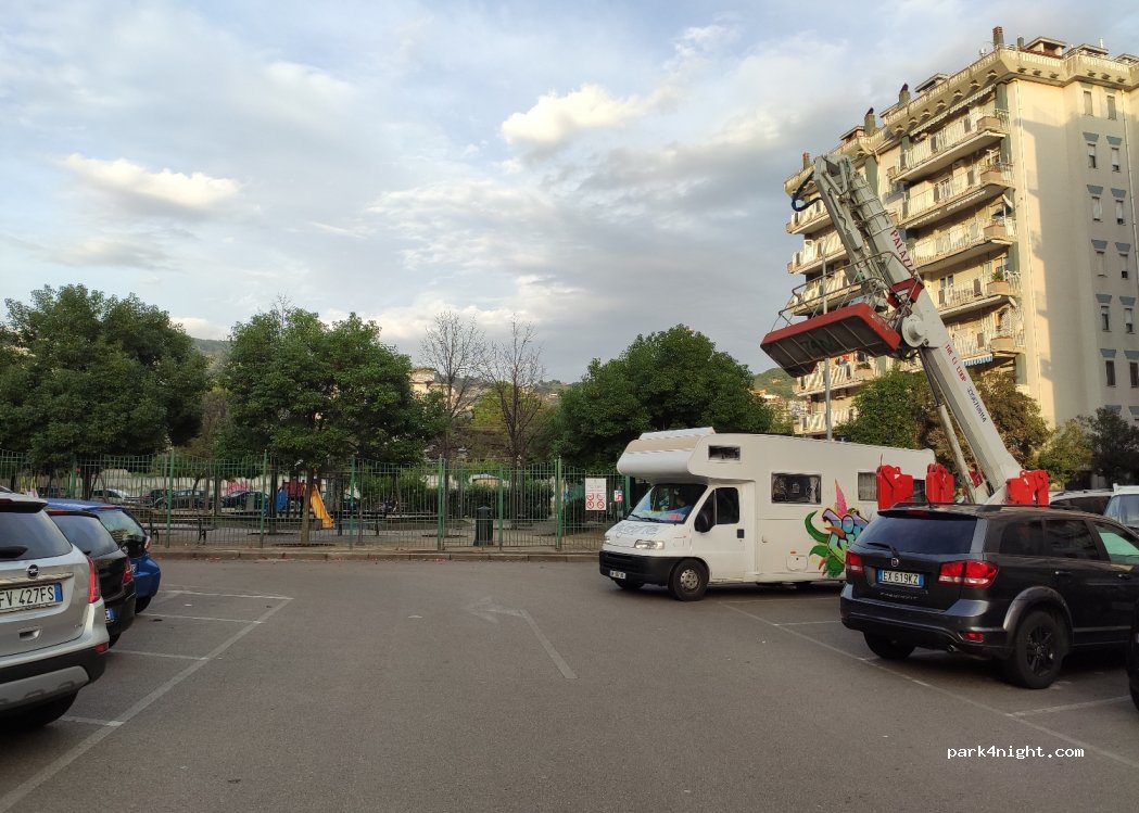 (84128) Salerno - 26 Via Vincenzo Bello — foto 4