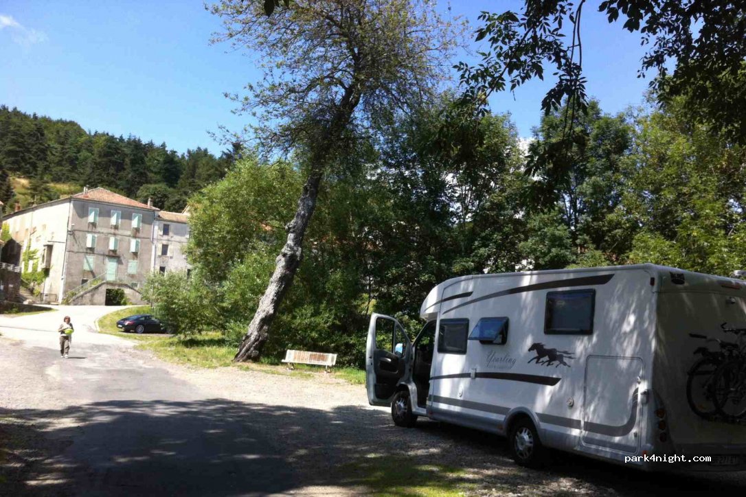 (48250) Luc - Luc Village — foto