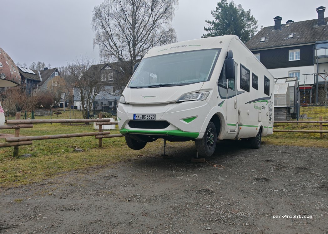 Wohnmobil- und Wohnwagenstellplatz Bad Berleburg — foto 5