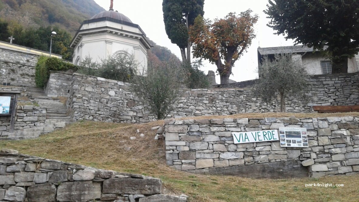 (22010) Carate Urio - 38 Via Regina Nuova — foto 3