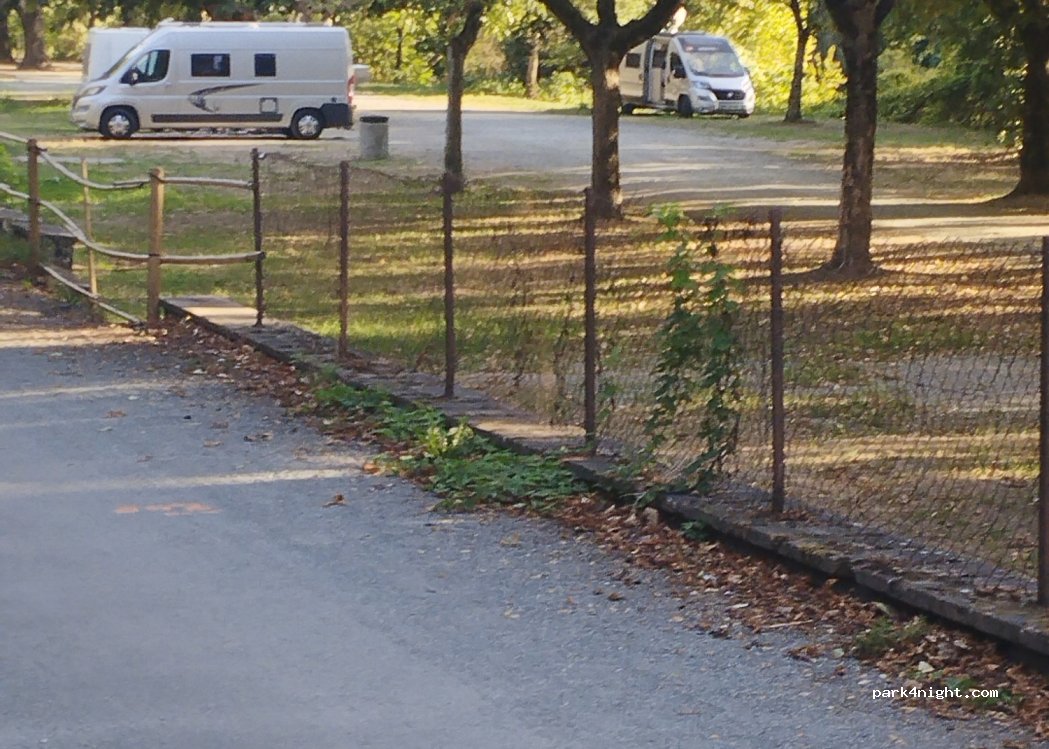 (81600) Gaillac - Rue Saint-Roch — foto 3