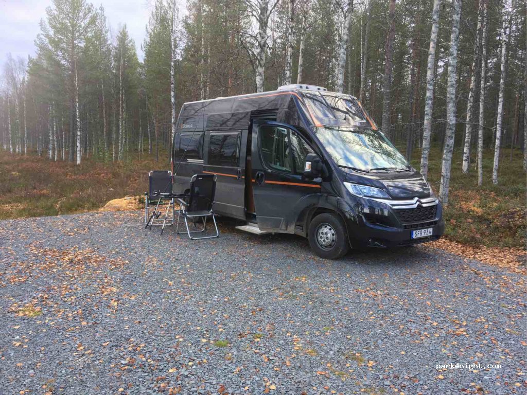 (930 70)  - 43 NYHAMN — foto