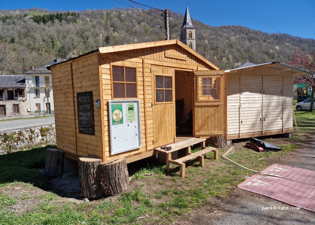 camping municipal le peyrat — foto