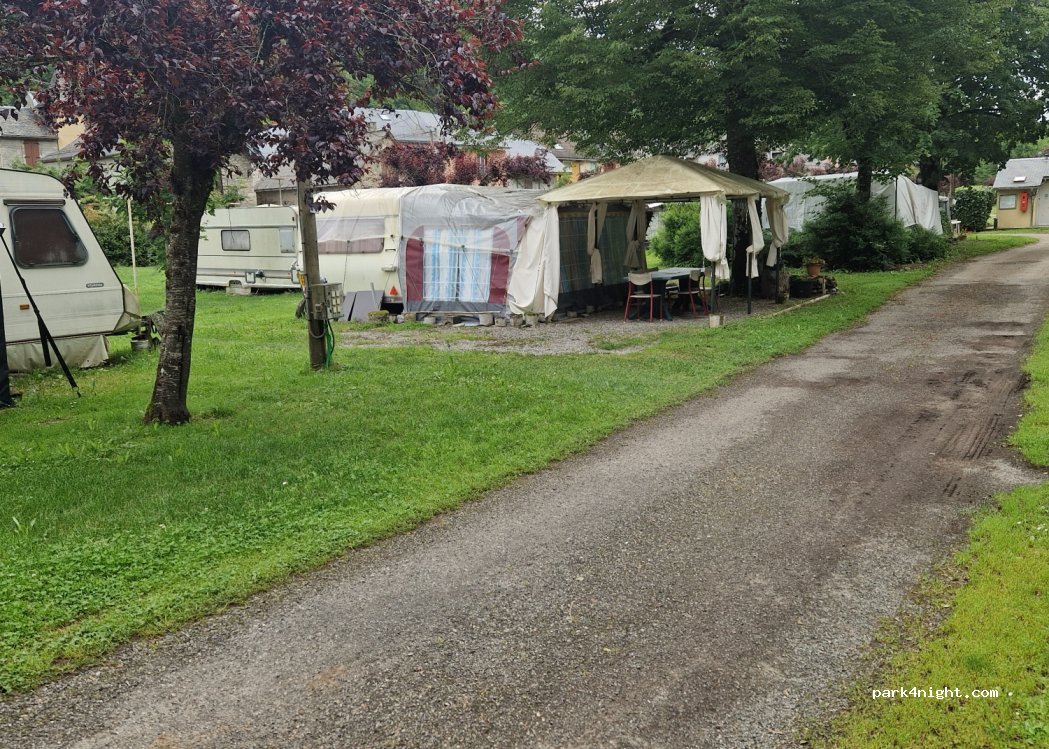 camping municipal le peyrat — foto 2
