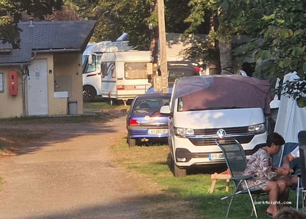 camping municipal le peyrat — foto 3