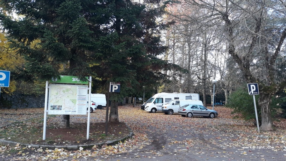 (17800) Olot - 47 Avenida de Santa Coloma — foto