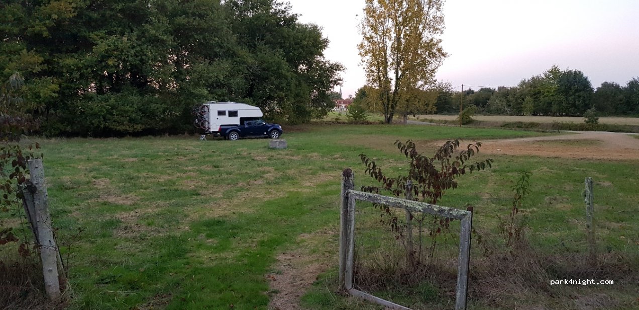 (40420) Labrit - 700 Chemin des Plantons — foto 2