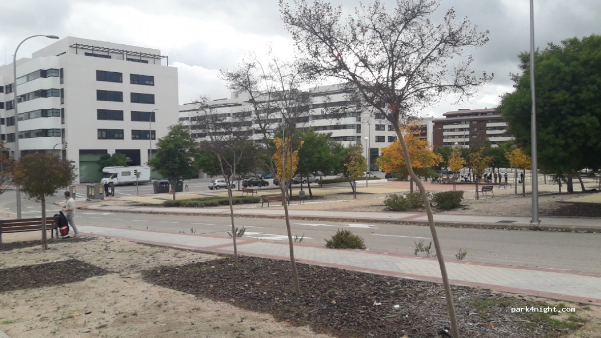 (28049) Madrid - — foto 2