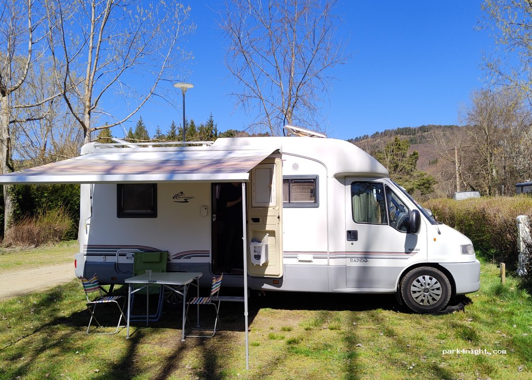 Aire de camping-car Domaine du Lac — foto 5