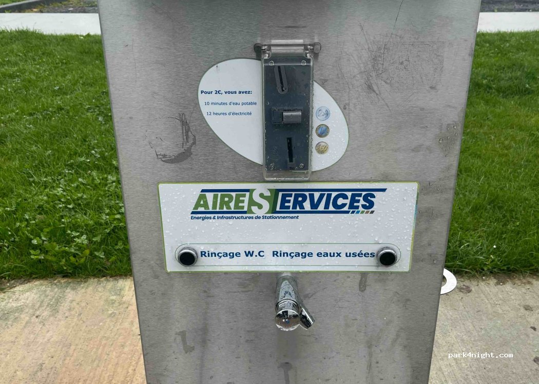 (33240) Cubzac-les-Ponts - L'Aquitaine — foto 3