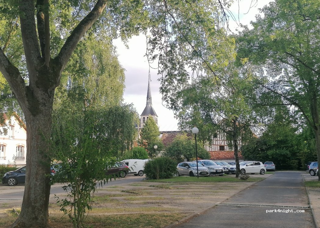(77160) Provins - 31 Rue Sainte-Croix — foto 3