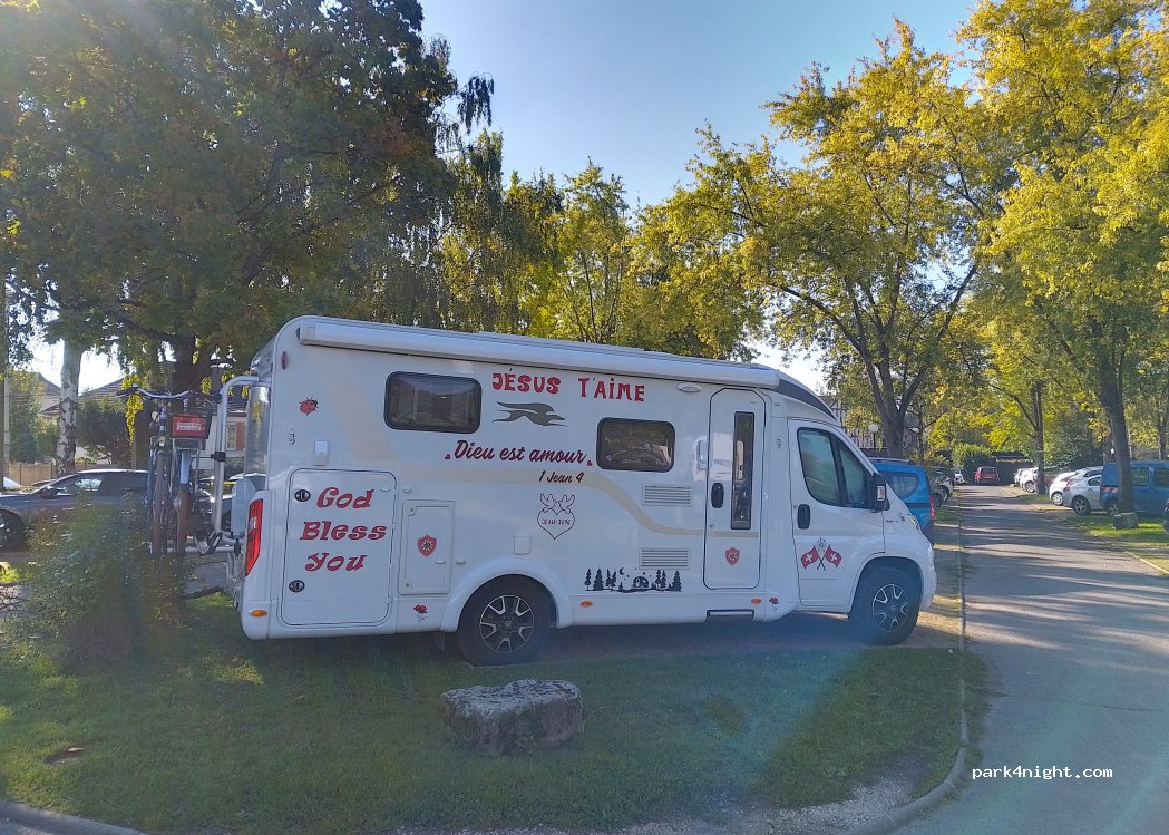 (77160) Provins - 31 Rue Sainte-Croix — foto 5