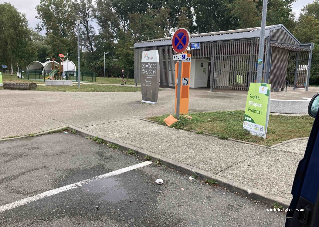 (60710) Chevrières - Autoroute du Nord — foto 5