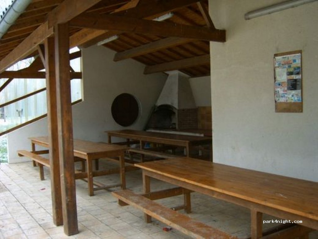 (17210) Bran - Moulin Blanc — foto