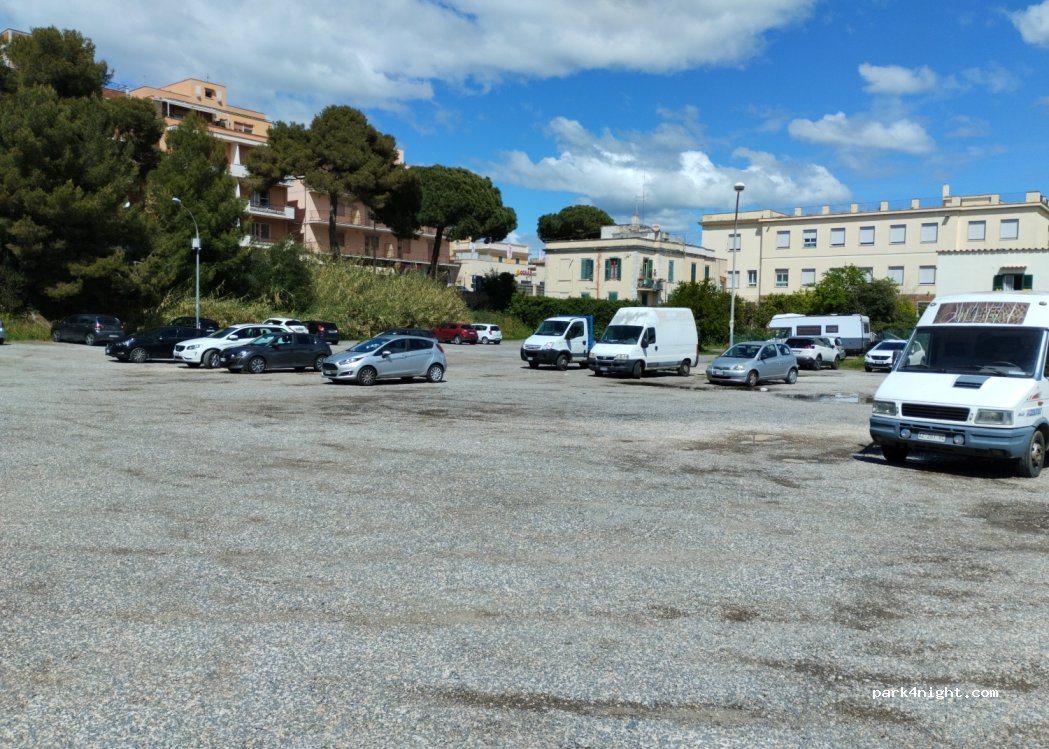 (00058) Santa Marinella - 3 Largo Giuseppe Gentilucci — foto 4