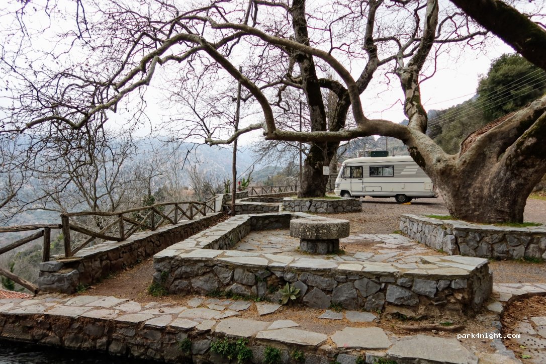 (220 07) Dimitsana - Ydrokiniseos — foto 3