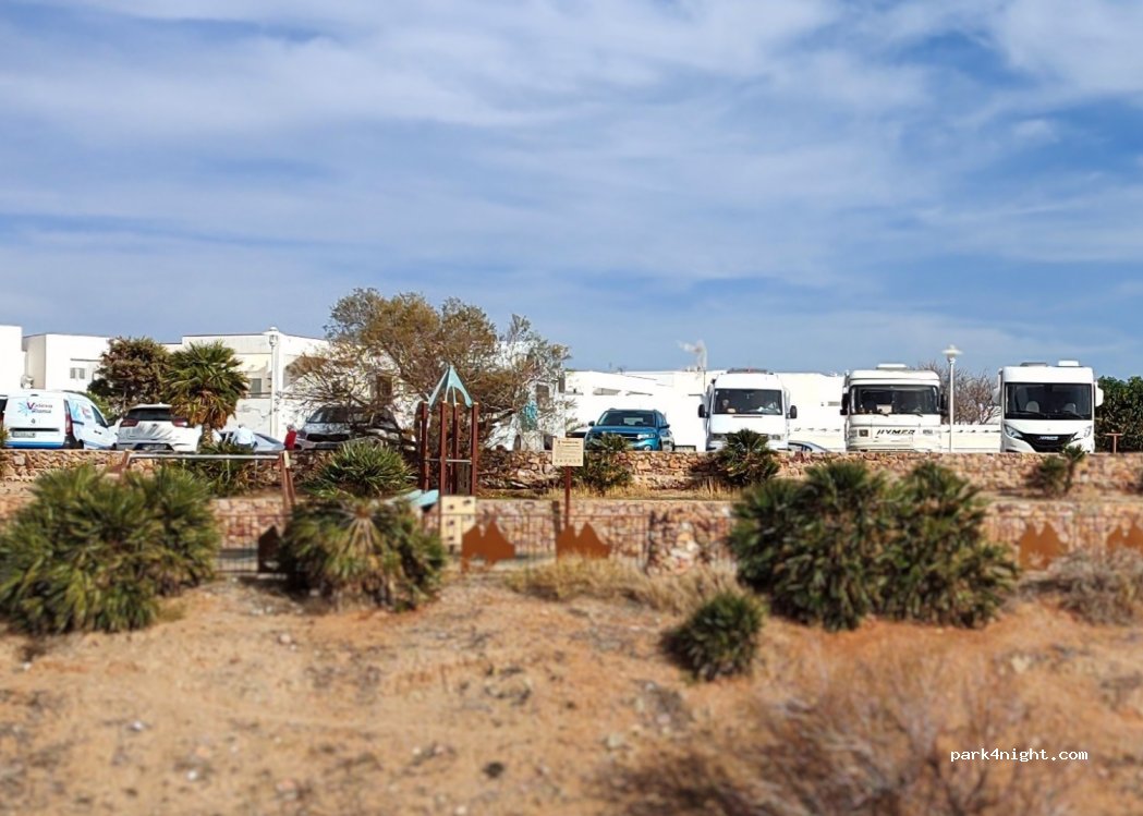 (04118) La Isleta - 3 Calle Terrera de Mágina — foto 2
