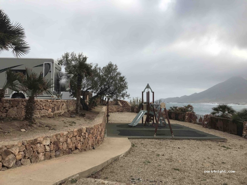 (04118) La Isleta - 3 Calle Terrera de Mágina — foto 3
