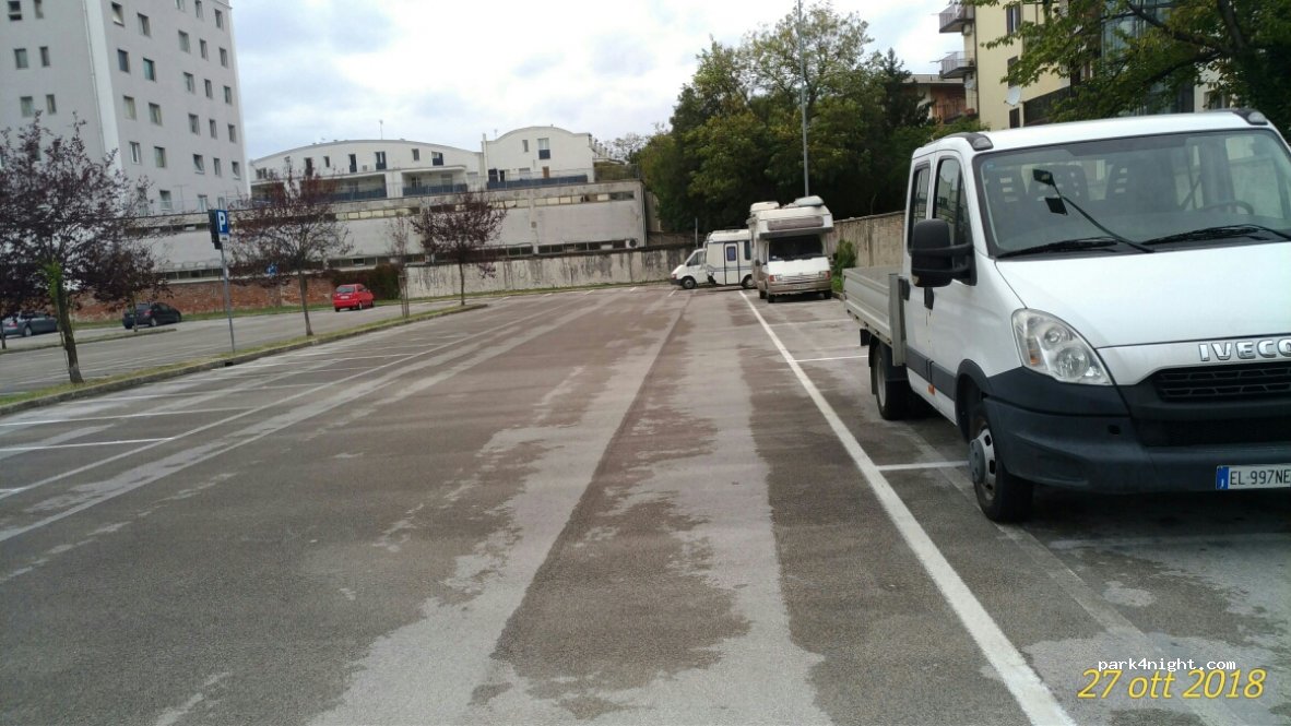 (34074) Monfalcone - 3 Via Tonzar Don Francesco — foto 4
