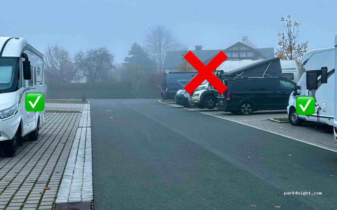 Wohnmobil Stellplatz Leupoldsgrün — foto 5