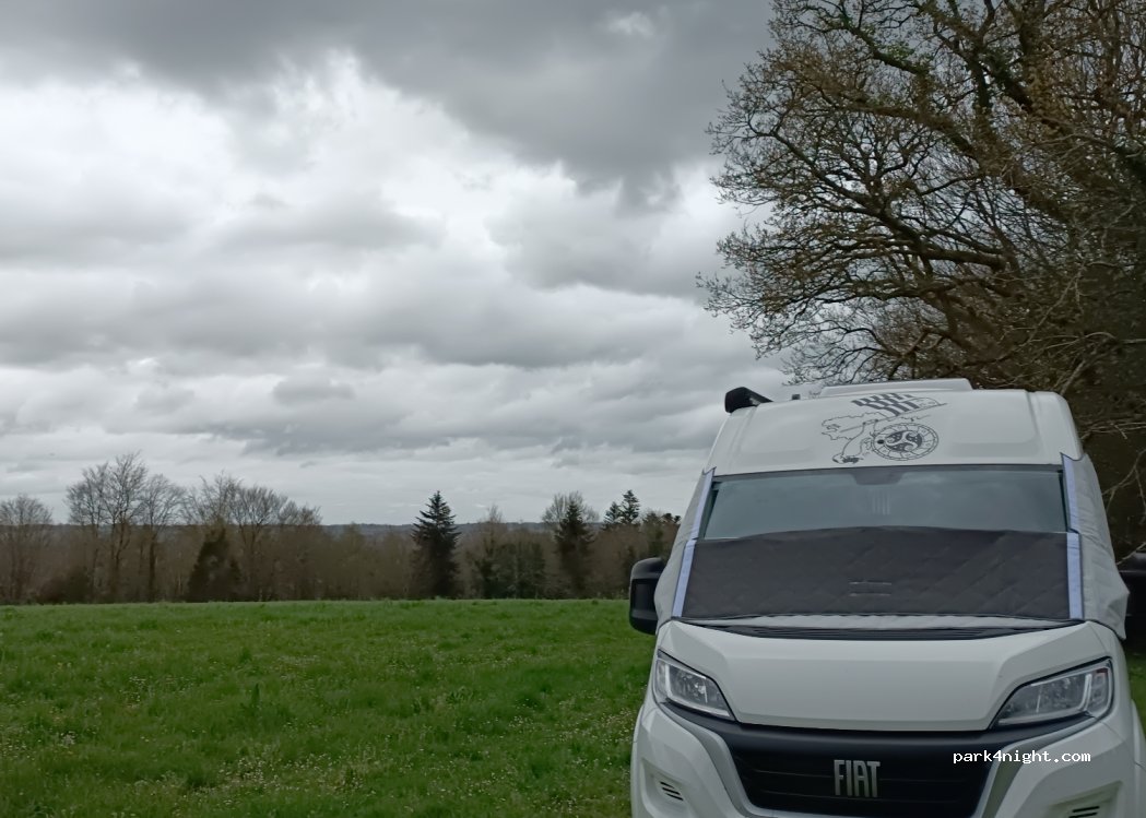 (56240) Berné - Sainte-Anne des Bois — foto 2