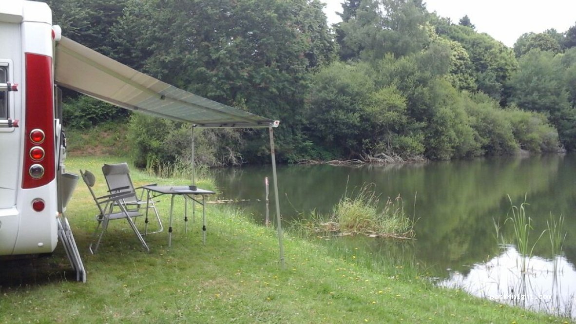 (87200) Chaillac-sur-Vienne - Rue de la Ribière — foto 2
