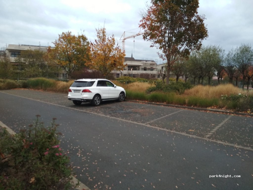 (51373) Leverkusen - 16-18 Rheinallee — foto