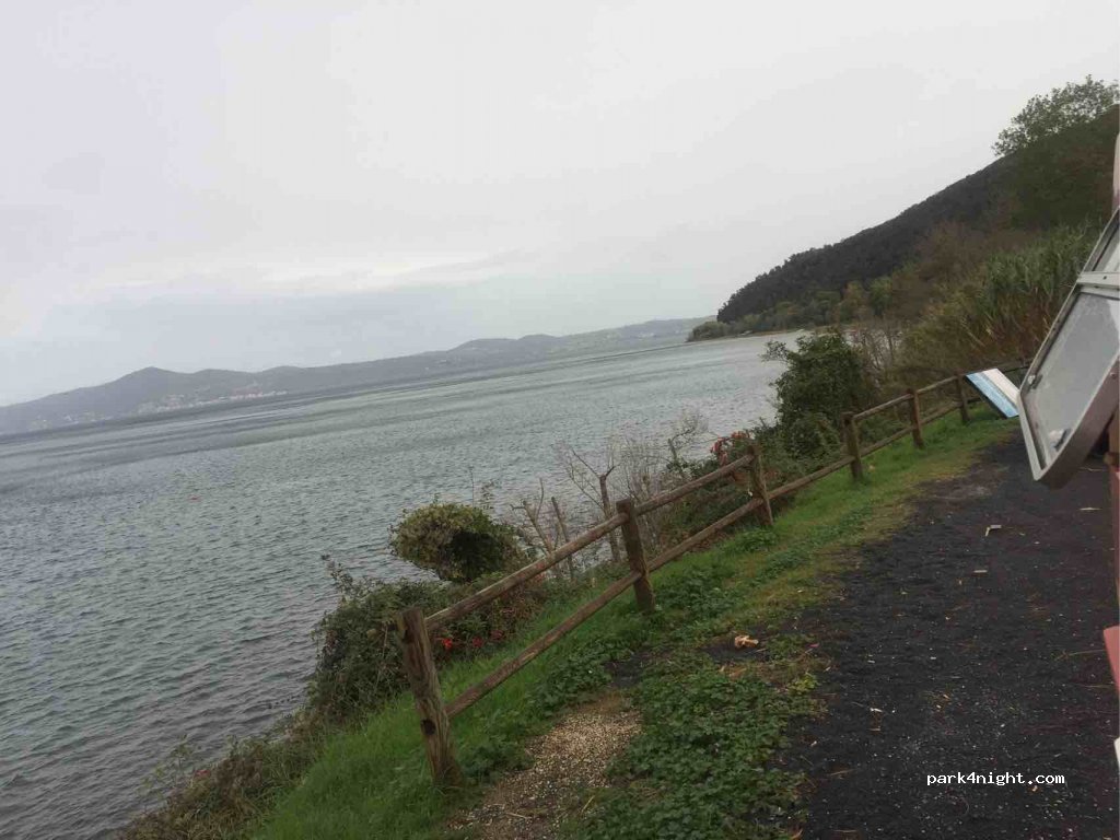 (00061) Vigna di Valle - Strada Provinciale 11b — foto 2