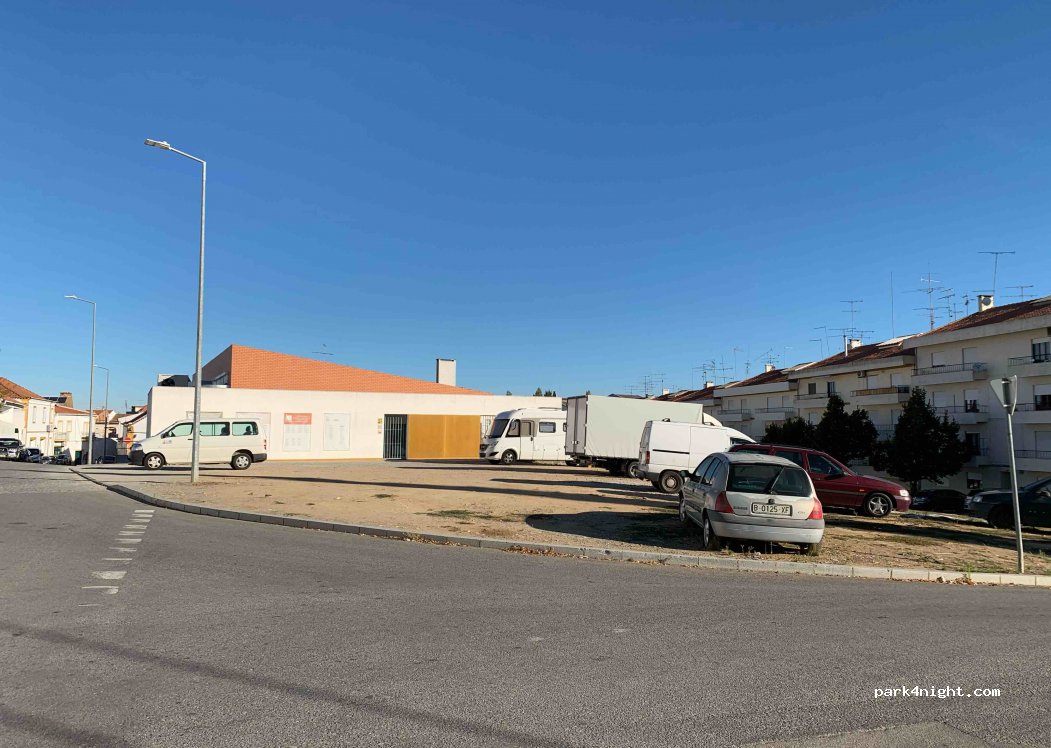(7050-225) Montemor-o-Novo - 50 Rua Dom Vasco — foto 2