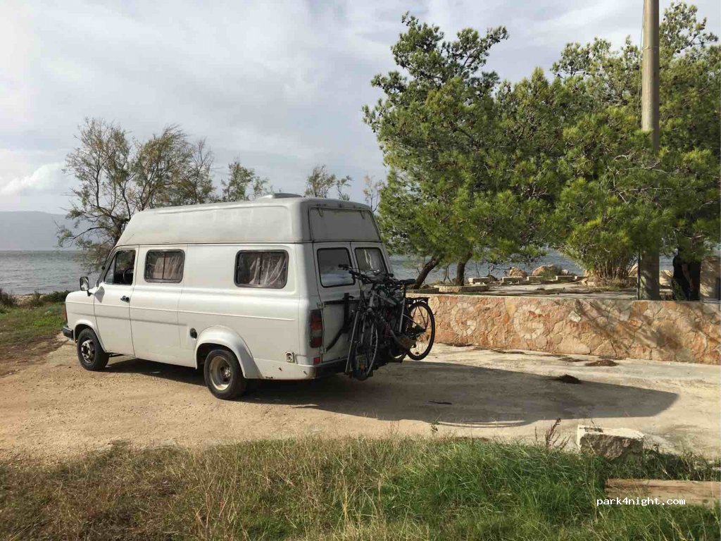 (71010) Carpino - Unnamed Road — foto 3